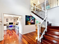 photo property thumbnail