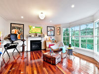 photo property thumbnail