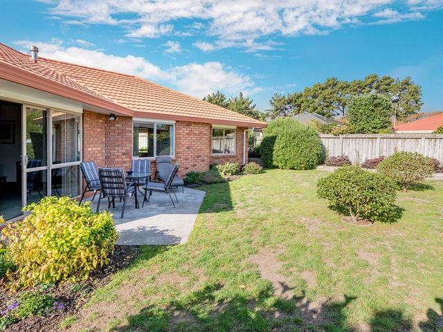 9 Nicholas Place Waikanae Beach