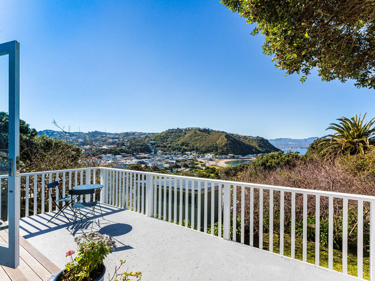 194 Derwent Street Island Bay