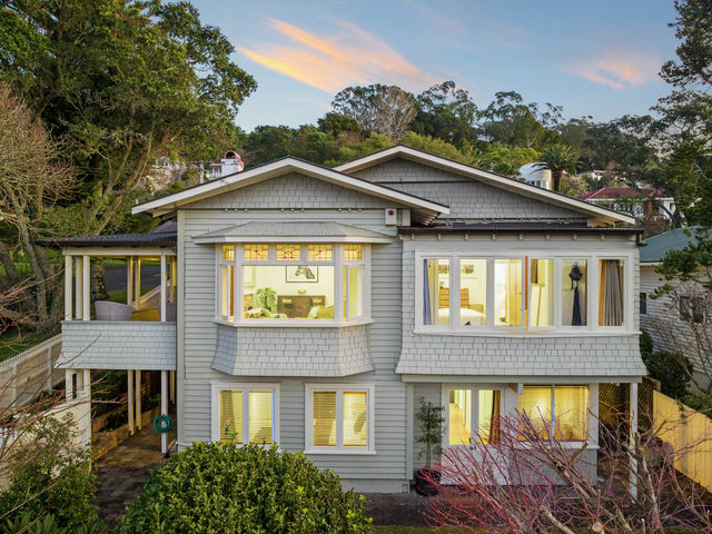1 Toroa Terrace Mount Albert
