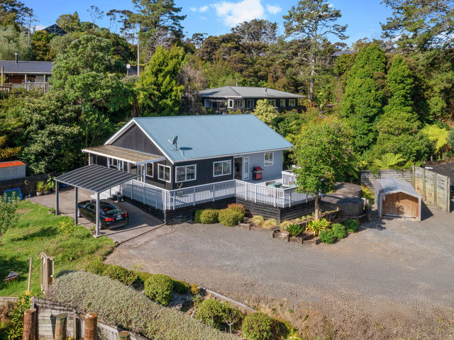 132 Attwood Road Paremoremo