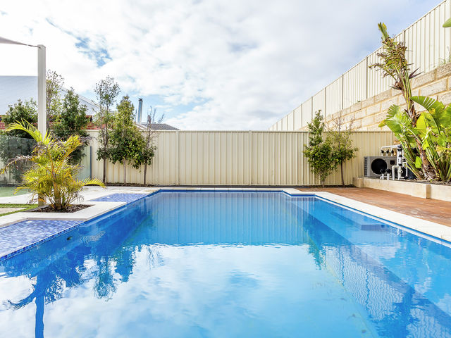 7 Lowlands Crescent Secret Harbour