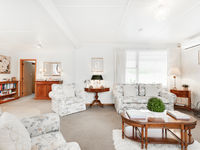 photo property thumbnail