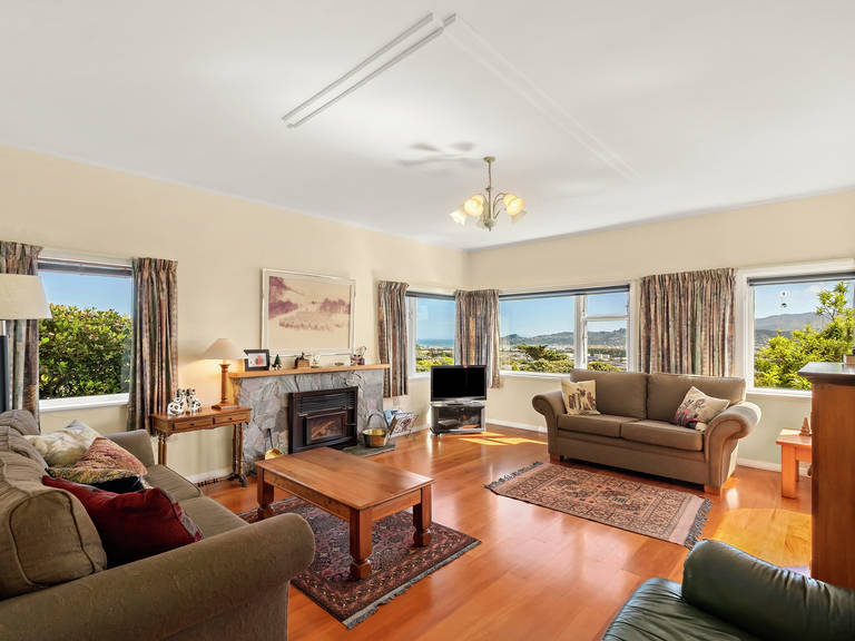 70 Nevay Road Karaka Bays