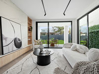 photo property thumbnail