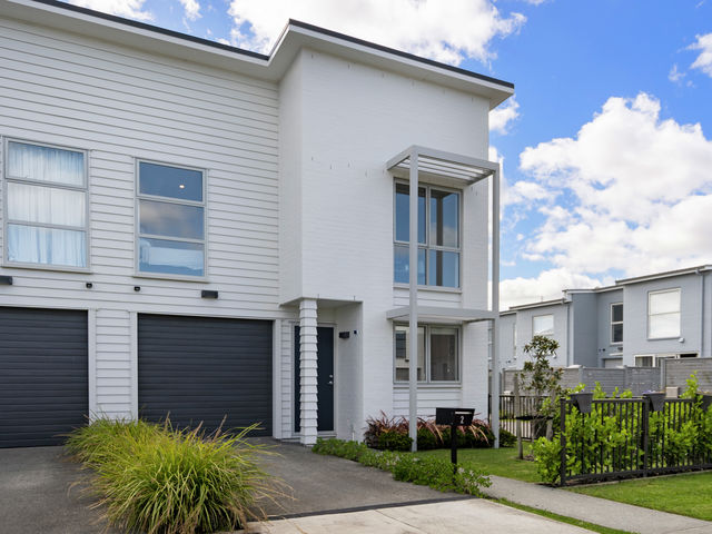 2 Briddock Way Swanson
