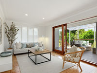 photo property thumbnail