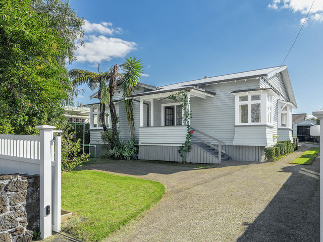 72 Asquith Avenue Mount Albert