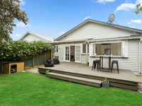 photo property thumbnail