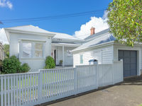 photo property thumbnail