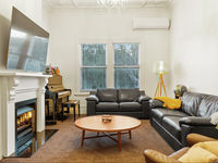 photo property thumbnail