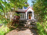 photo property thumbnail