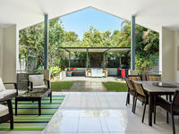 photo property thumbnail