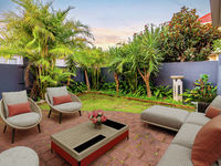 photo property thumbnail