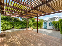 photo property thumbnail