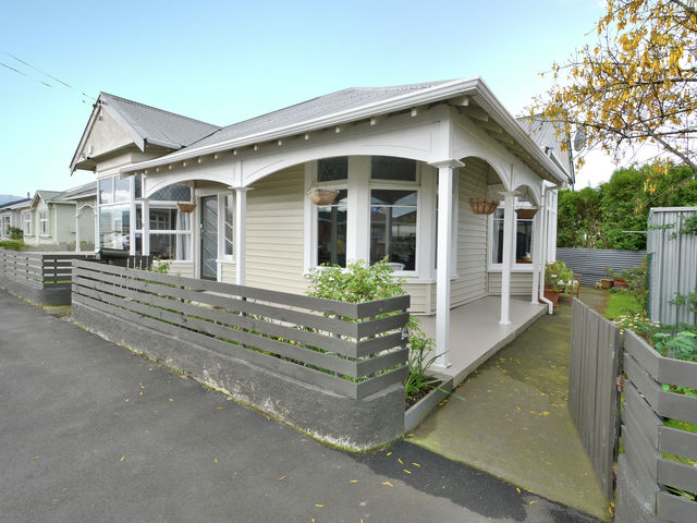 39 Eskvale Street St Kilda