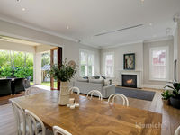 photo property thumbnail