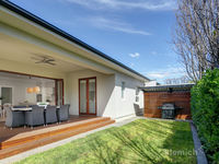 photo property thumbnail