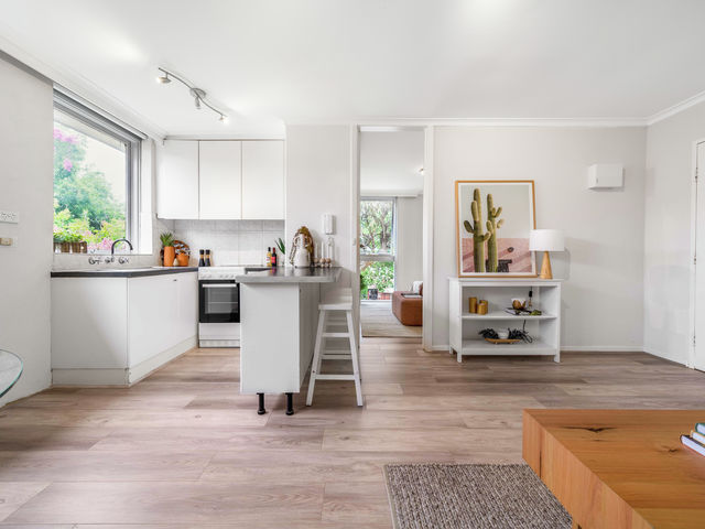 13/789 Malvern Road Toorak