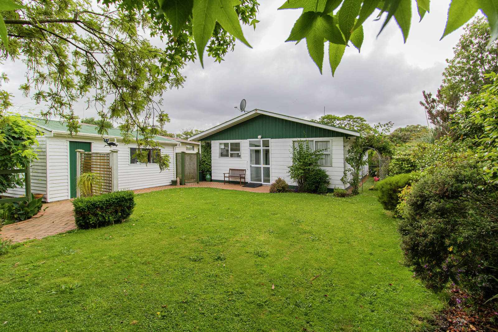 42 Maxwells Line, Awapuni 3 Bed House For Sale