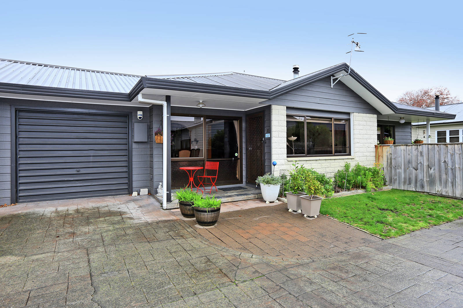 2/8 Duart Road, Havelock North