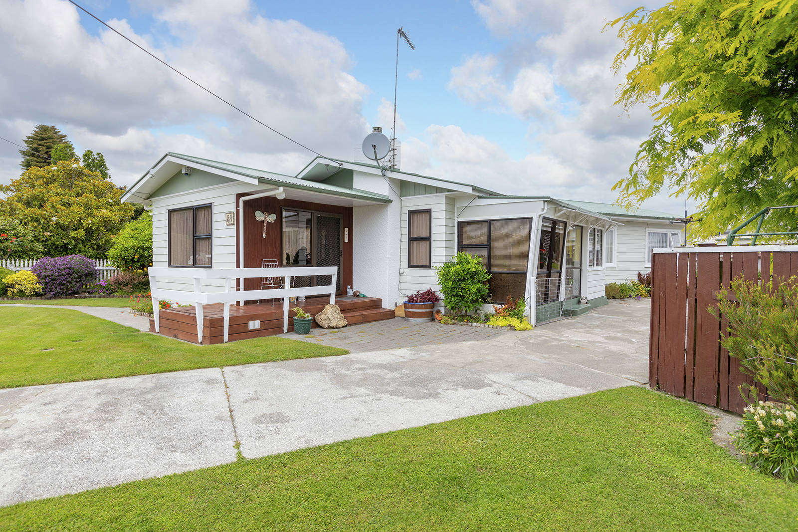 89 Kent Street, Carterton 3 Bed House Private Sale