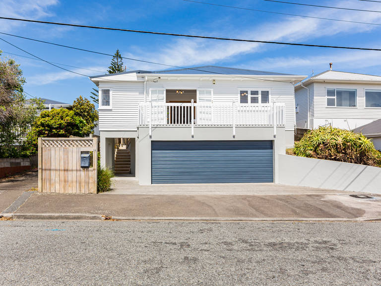 14 The Quadrant Miramar