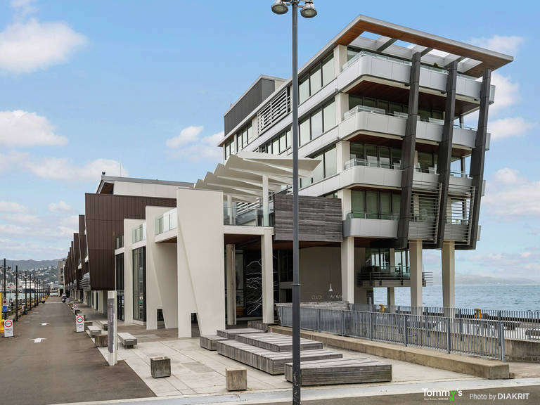 4B/8 Clyde Quay Wharf Te Aro