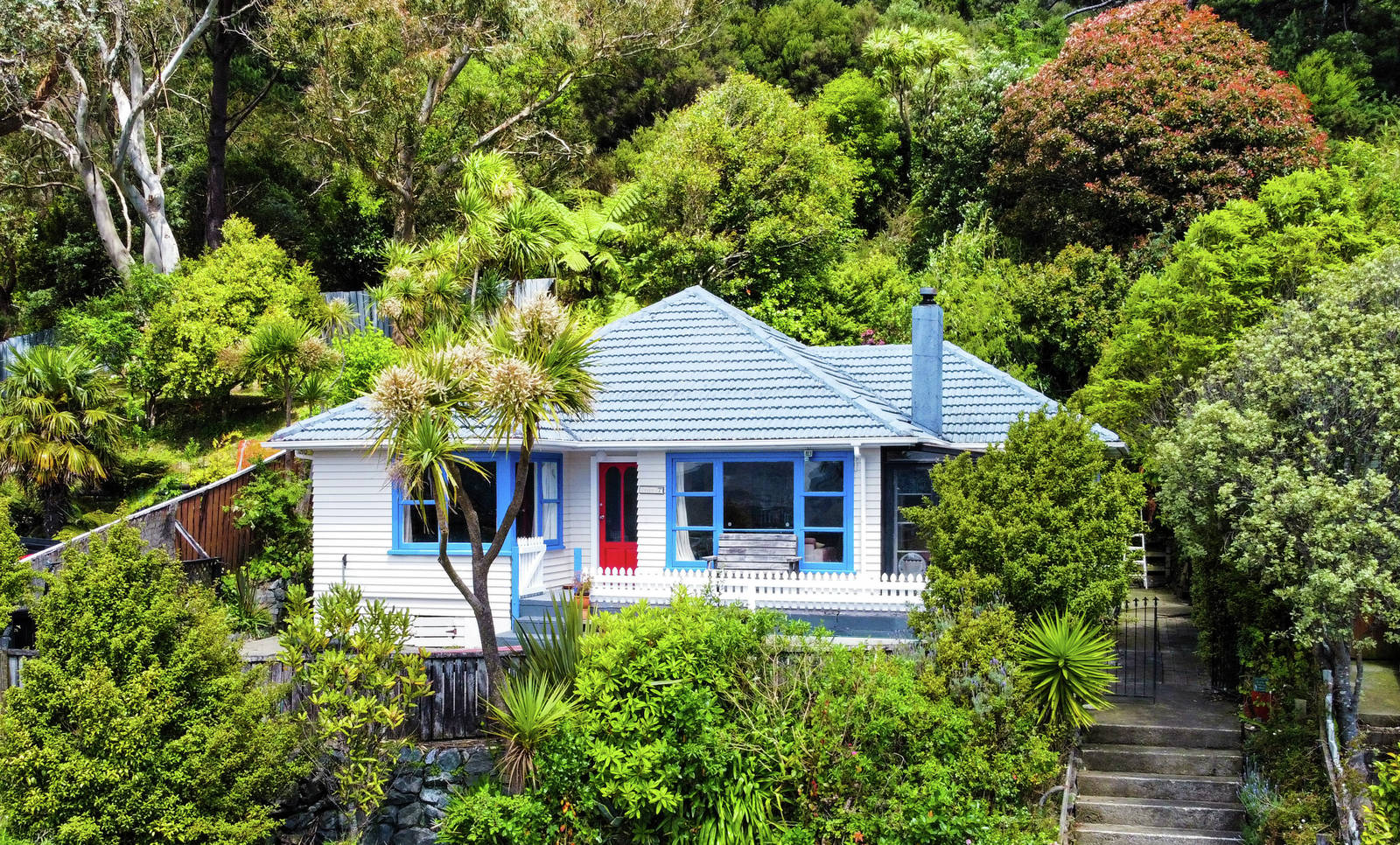 9 Holmes Grove, Naenae
