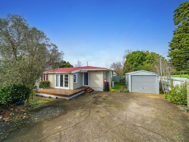 30a Holland Street Pukekohe