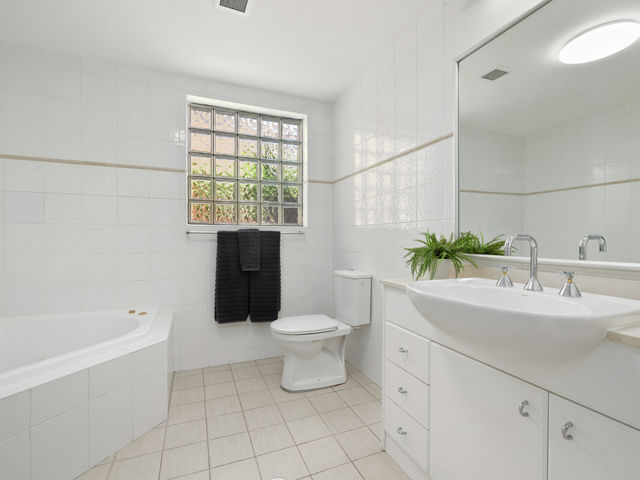 1/1000-1008 Pittwater Road Collaroy