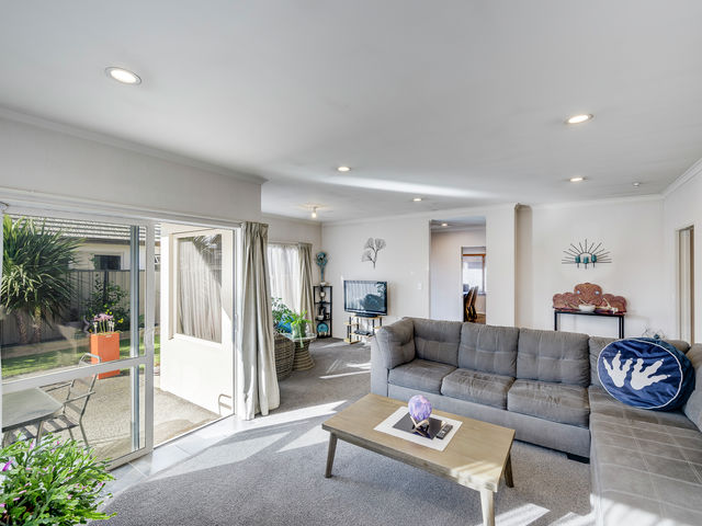 5a Park Lane Greenmeadows