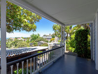 photo property thumbnail