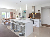 photo property thumbnail