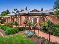 photo property thumbnail