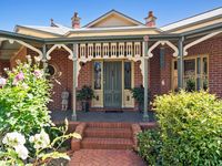 photo property thumbnail