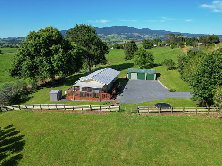 28 Martelletti Road Te Pahu