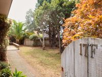 photo property thumbnail