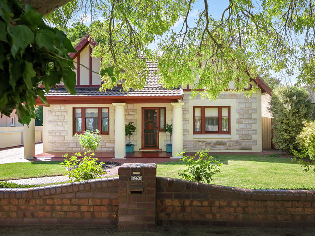 29 Dinwoodie Avenue Clarence Gardens