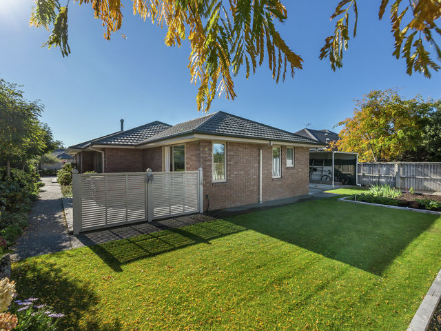 3 Matua Place Parklands