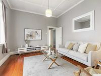 photo property thumbnail