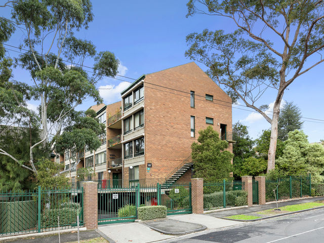18/422 Cardigan Street Carlton