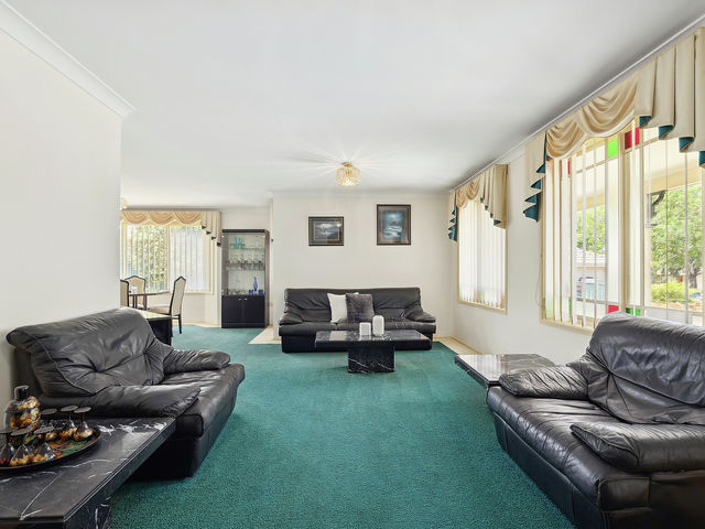 33 Walker Avenue Kanwal