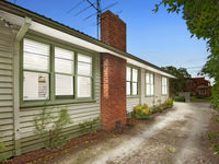 photo property thumbnail
