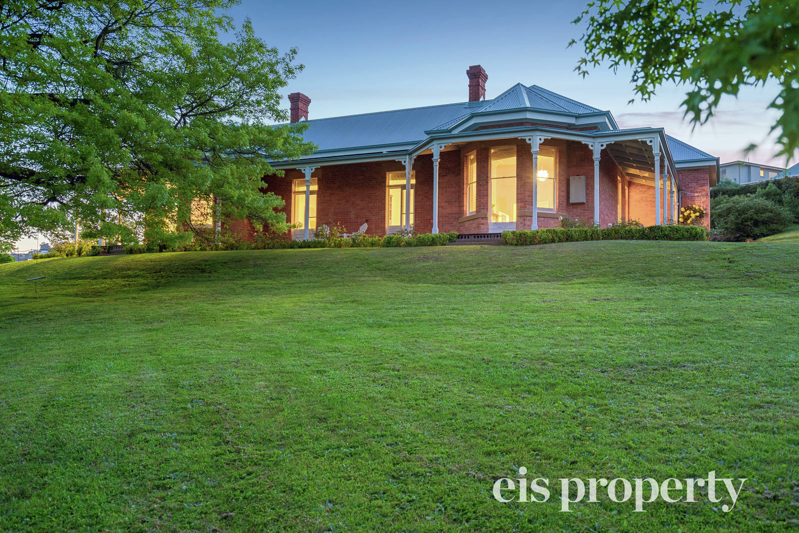 26 Elphinstone Road, Mount Stuart 6 Bed House For Sale