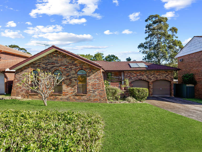 57 Joseph Banks Drive Kings Langley