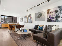 photo property thumbnail