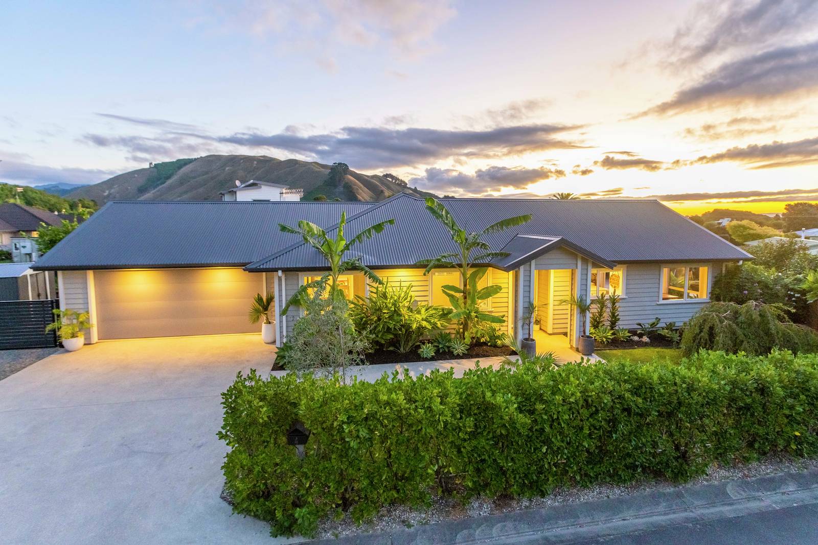 4 Hihi Place, Waikanae 3 Bed House Sale by Tender