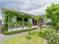 photo property thumbnail